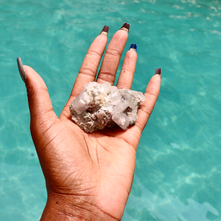 African Quartz Variety (60-260 g)