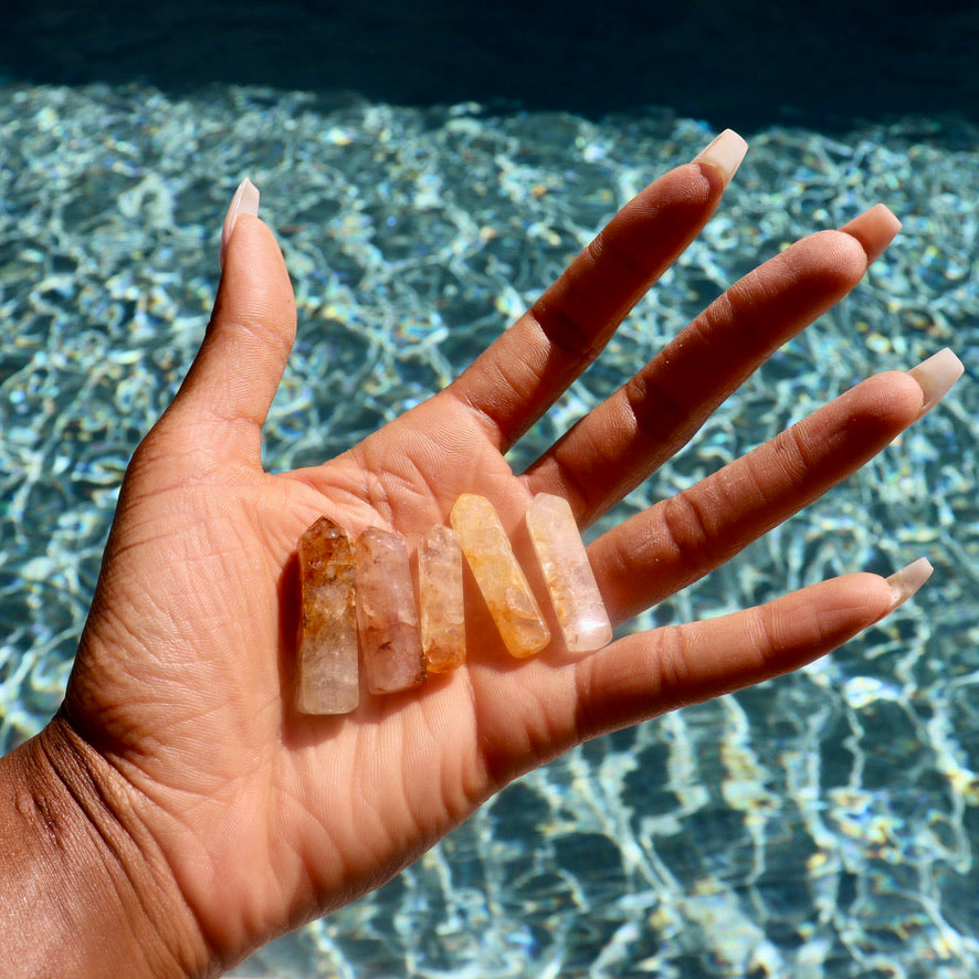 1" 1.75" inch golden healer standing crystal points