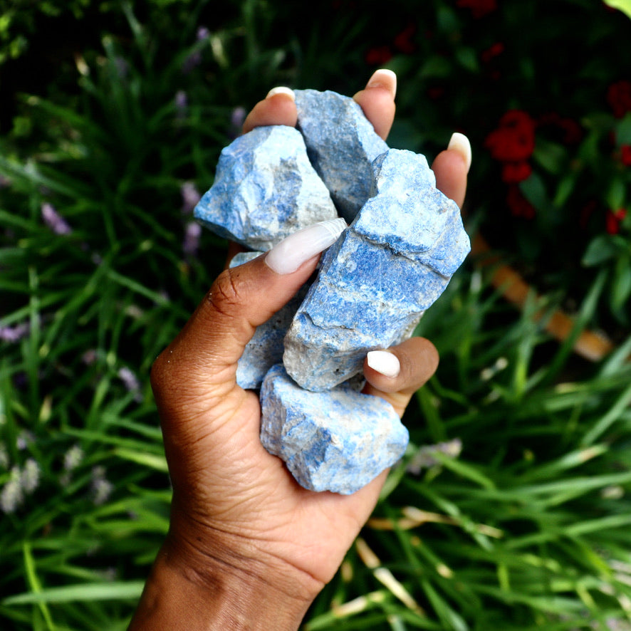 rough raw lapis lazuli chunks natural stone