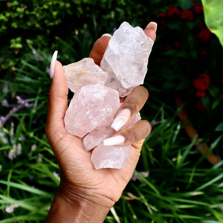 rough raw rose quartz natural stone