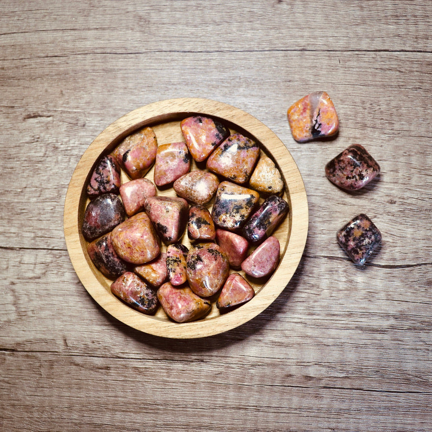 tumbled rhodonite